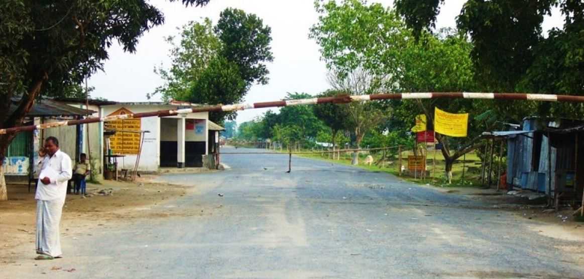 चोरी तस्करी नरोकिएको भन्दै सीमा क्षेत्रका व्यवसायीको गुनासो