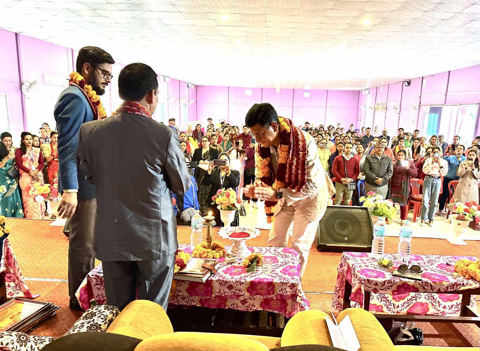 नेसनल लाइफको अभिकर्ता सम्मान तथा विक्रय कला प्रशिक्षण कार्यक्रम सम्पन्न