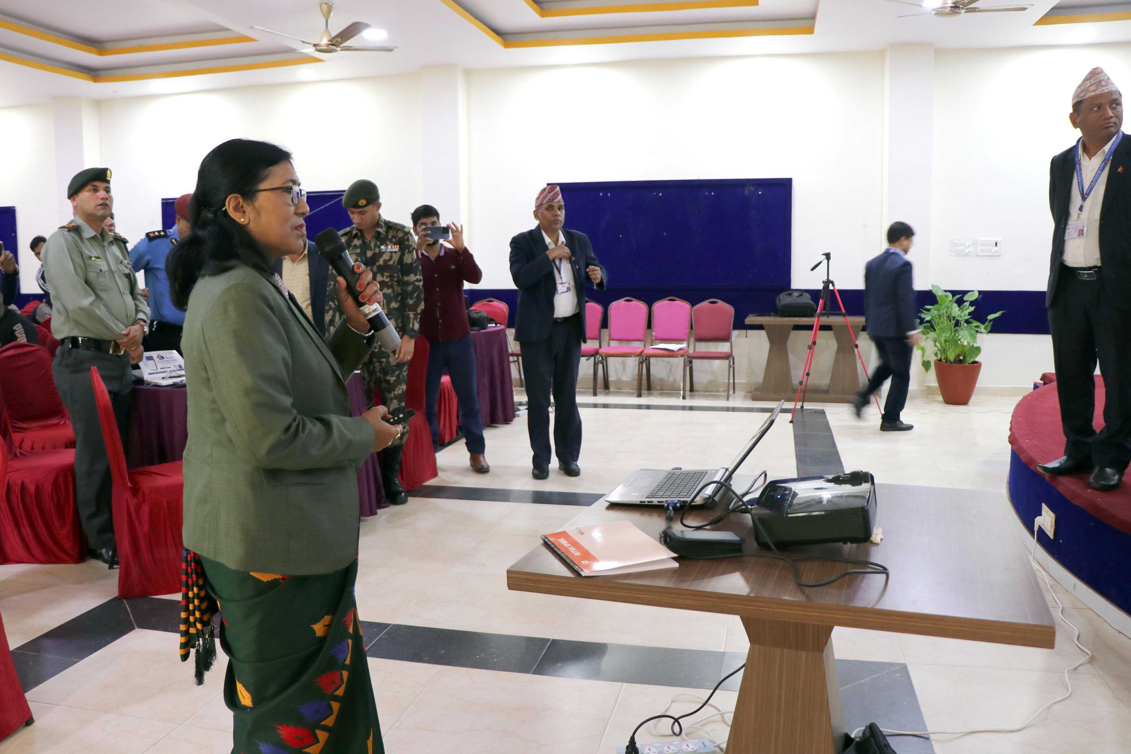 निर्वाचनलाई निष्पक्ष बनाउन निर्वाचन आचारसंहिता सबैले पालना गरौं : आयुक्त डा. तुलाधर