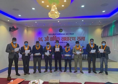 स्टक ब्रोकर एसोसिएसनको अध्यक्षमा सन्तोष मैनाली, नयाँ कार्यसमितिले सम्हाल्यो कार्यभार 