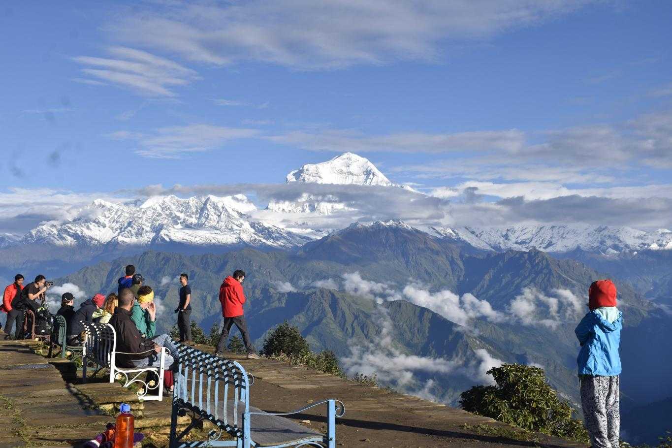 सात महिनामा तीन लाख विदेशी पर्यटक भित्रिए