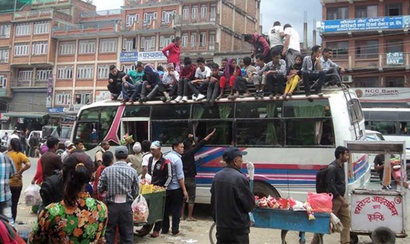 दसैं मनाउन १० लाख भन्दा बढी यात्रु काठमाडौंबाट बाहिरिने
