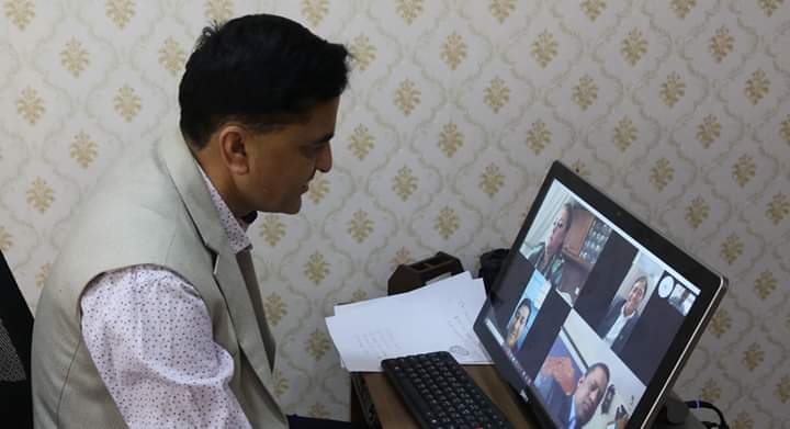 पर्यटनमन्त्री भट्टराई र पर्यटनसँग सम्बद्ध संस्थाका प्रमुहरुबीच ‘भिडियो कन्फ्रेन्स, श्रमिकको विषयमा गम्भीर बन्न अनुरोध 
