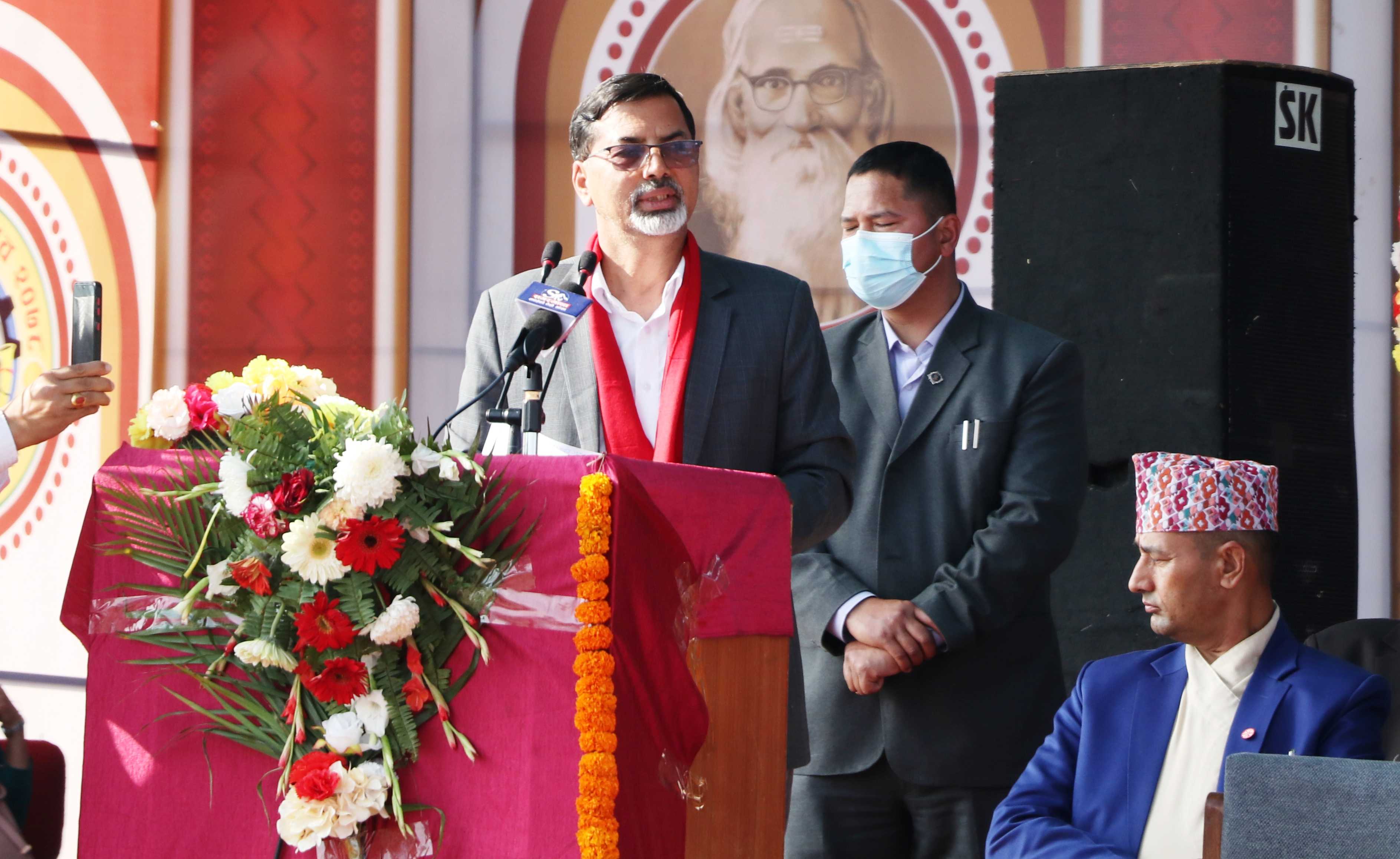 रक्षात्मक बन्दै अर्थमन्त्री, पोखरा पुगेर भने, 'प्रधानमन्त्रीसँग मिलेर काम गर्छुु'