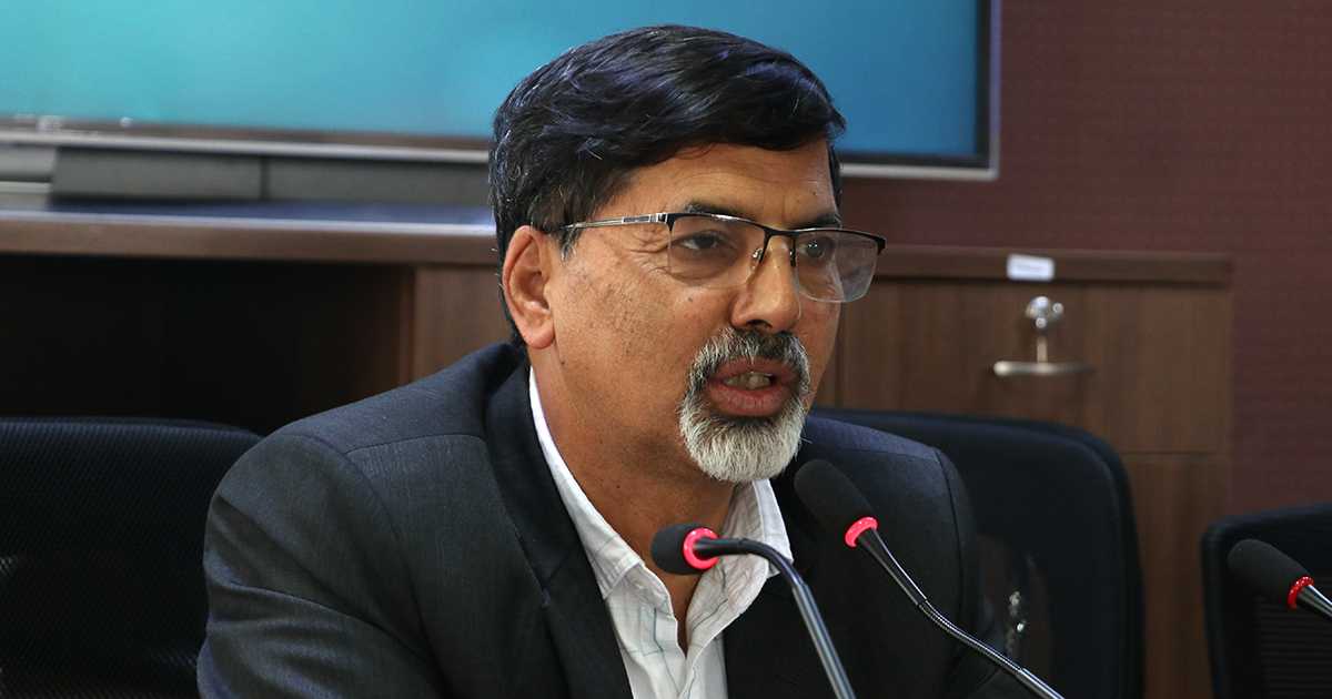 बैंकमा निक्षेप जम्मा गर्न र झिक्न समस्या भएकाे अर्थमन्त्रीको भनाई, लघुवित्तकोष बजेटमा राख्ने तयारी