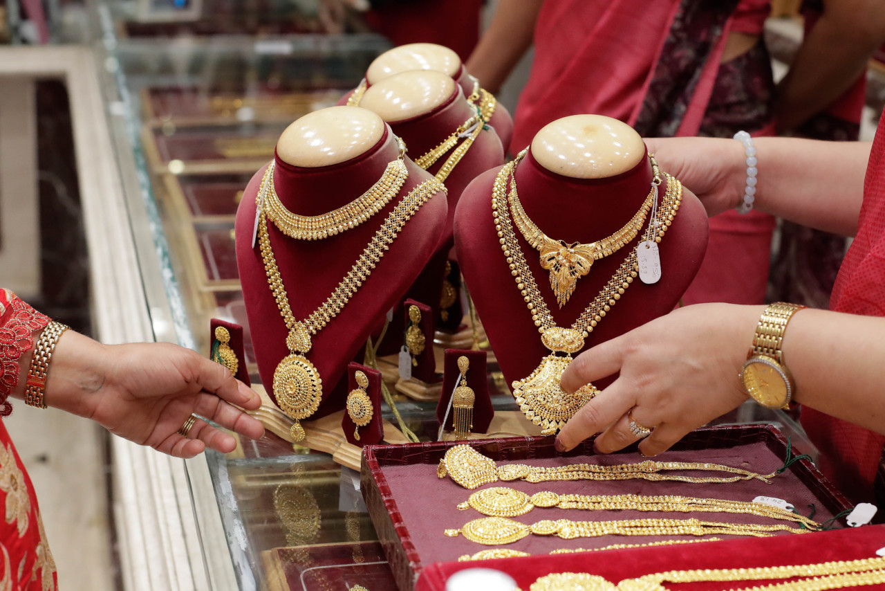 दैनिक सुन आयात कोटा २५ केजी पुग्यो, रेमिट्यान्स सीमा बढ्यो
