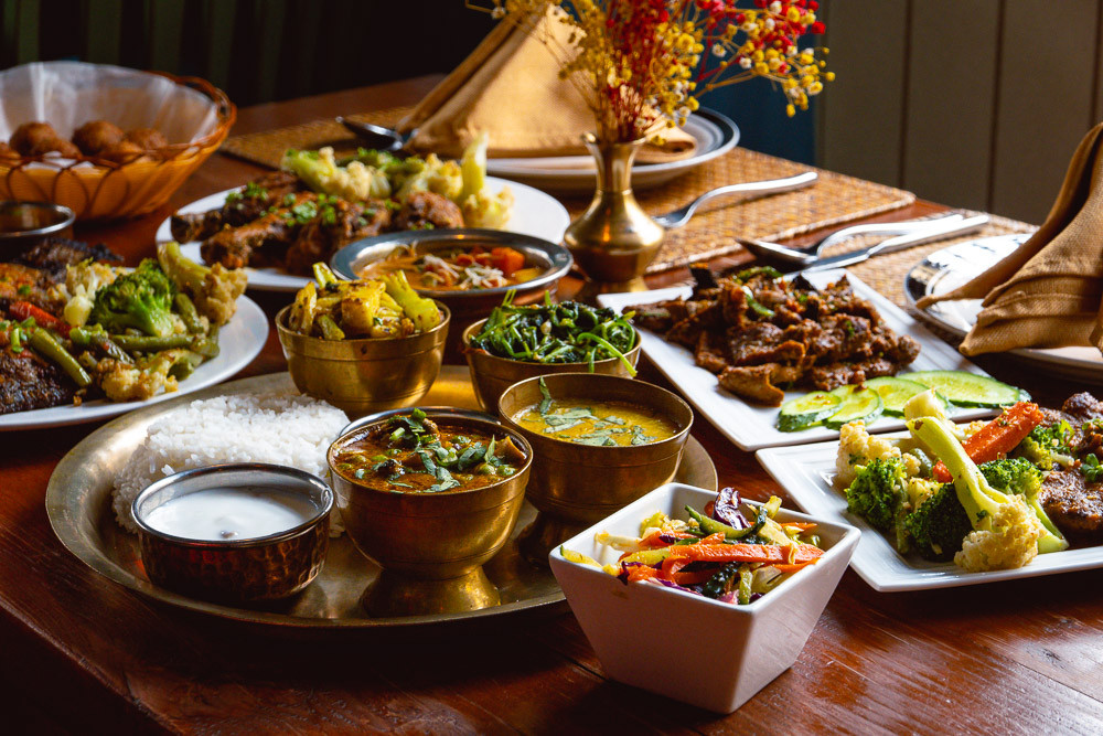 निर्वाचनमा उधारोको त्रासः नेताका नाममा होटलमा खर्च, तर हुँदैन भुक्तानी