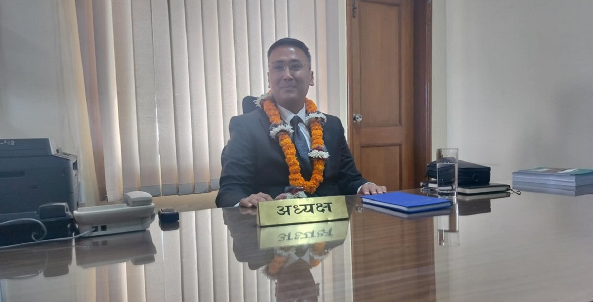 ऊर्जा प्रवर्द्धकको ‘घुस’ आरोपपछि शान्त- सन्तोष नारायण