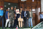 नयाँ सरकार, नयाँ बजेटः महत्वाकांक्षी लक्ष्य, छरिएका कार्यक्रम र राजस्व चापको जोखिम