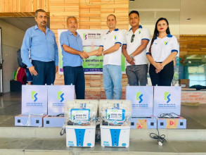 कामना सेवा विकास बैक र मेची आँखा अस्पताललाई सहयोग हस्तान्तरण