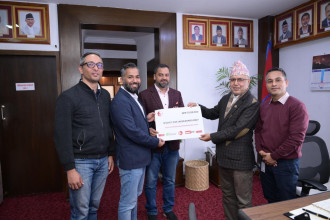 एफवान सफ्ट ग्रुपद्वारा भौतिक पूर्वाधार पुनर्निर्माण कोषमा ७५ लाख जम्मा