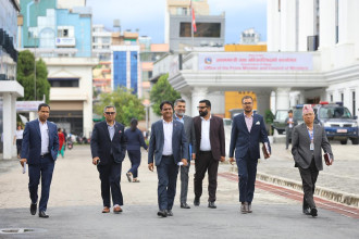 सकियो प्रधानमन्त्री र पुँजी बजारसँगै बीमा क्षेत्रका सरोकारवालासँगको छलफल