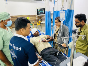 सुनसरी घटनाका घाइते भेट्न पुगिन् मन्त्री मेहता