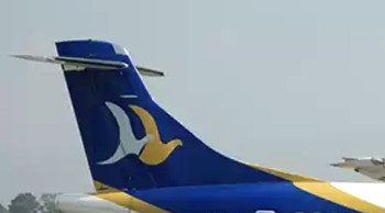 बुद्ध एयरको जहाज ठूलो दुर्घटनाबाट बच्यो, भद्रपुर विमानस्थलको रनवेमा चिप्लियो