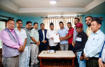 हेटौँडा सिमेन्ट उद्योगको समस्या समाधानका लागि पहल गर्ने प्रचण्डको प्रतिबद्धता