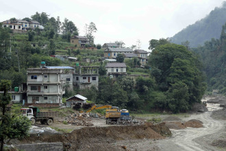पानी पर्नासाथ त्रासमा बस्छन् नल्लुखोला बाढीपीडित(तस्बिर/शब्दसहित)