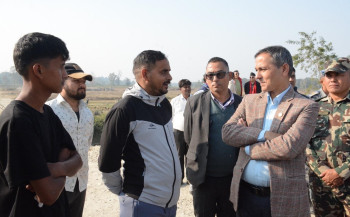 गृहमन्त्री अर्यालद्वारा निमार्णाधीन सुक्खा बन्दरगाह निरीक्षण