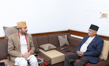 अध्यक्ष ओली र मन्त्री खरेलबीच भेटवार्ता, के भयो छलफल?