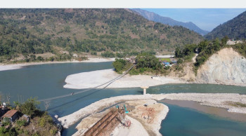 धाप्लाङघाट पुल निर्माणले गति लियो, स्ल्याब ढलान सुरु