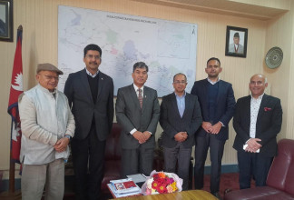 अर्थतन्त्र सुधारका लागि ठोस र परिणाममुखी काम गर्न योजना आयोगलाई परिसंघकाे आग्रह 
