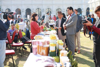 उद्योग मन्त्रालय र परिसंघको सहकार्यमा ‘मेक इन नेपाल’ आयोजना, प्रदर्शनमा राखियो सामाग्री