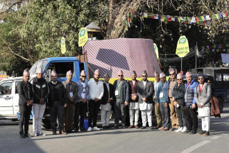 विश्वकै ठूलो टोपी लेकसाइड परिक्रमा गरी टोपी दिवस मनाइयो 