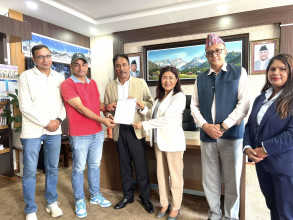 हङकङमा वर्किङ भिसा खुलाउन सरकारले कूटनीतिक पहल गर्छः श्रममन्त्री भण्डारी
