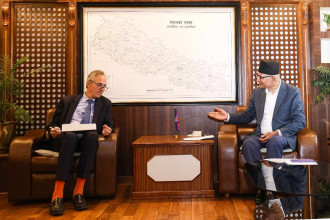 अर्थमन्त्री र विश्व बैंकका उपाध्यक्षबीच भेटवार्ता, आगामी साझेदारीका विषयमा छलफल