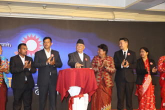 एमाले घोषणा पत्रः विद्यार्थीलाई २० लाखसम्म निर्व्याजी ऋण, दैनिक १० जीबी डाटा निःशुल्क