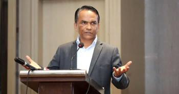 एनपिएल भएको क्षेत्रलाई नै मौद्रिक नीतिले प्राथमिकतामा राख्छः गभर्नर डा. पौडेल