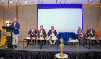 विद्युत उत्पादनको क्षमता हेरेर प्रसारण लाईन निर्माणमा लाग्नुपर्छ : उर्जामन्त्री खड्का 