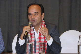 जेनजी आन्दाेलनमा भएकाे क्षतिकाे बिमा दाबी तिहारसम्म भुक्तानी गर्छौं: अध्यक्ष वैद्यवार