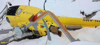 अल्टिच्युड एयरको हेलिकोप्टरः विदेशीको उद्धारमा उडेको थियो, आफैं दुर्घटनामा पर्‍यो