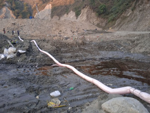 बञ्जरेडाँडाका बासिन्दासँग जनाइएका प्रतिबद्धता कार्यान्वयमा, फोहर फाल्न अवरोध नगर्न मन्त्री घिसिङको आग्रह