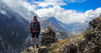 सरकारी भाषामा पर्यटन मेरुदण्ड: पूर्वाधारमा लगानी शून्य, नीतिको अभावले थलिँदै ‘डलर उद्योग’