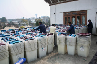 दैनिक १५ लाख मतपत्र छपाइः बिहीबारदेखि वितरण गरिने