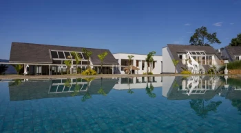 लेकसाइडभन्दा परको लक्जरीः हिमालयन हाइड अवे रिसोर्ट, थाई आतिथ्यको पहिलो प्रवेश