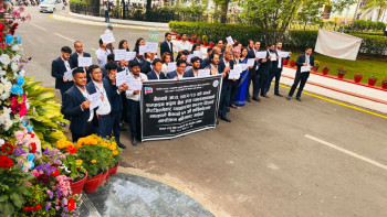 वार्षिकोत्सवमा ‘कालो ब्यानर’को प्रभावः गभर्नरविरुद्ध विरोध चर्किएपछि आठ जना निर्देशकमा  बढुवा