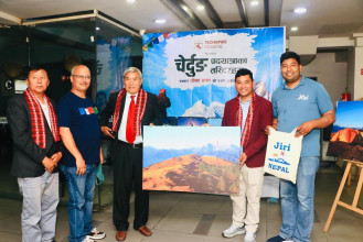 चेर्दुङको प्रचारमा पत्रकार जीवन लामाले खिचे मनमोहक तस्बिरहरू, प्रदर्शनी कोशेढुङ्गा बन्ने विश्वास