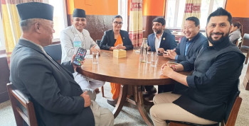 संसद् गतिरोध हटाउन विपक्षी दलका नेतासँग रवि लामिछानेको संवाद