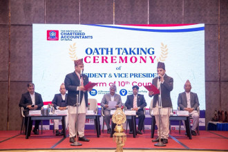 आईक्यान नवनिर्वाचित अध्यक्ष वाग्ले तथा उपाध्यक्ष काफ्लेले लिए शपथ