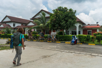 पूर्वीनाका काँकडभिट्टाबाट सात हजार ६४२ पर्यटक भित्रिए