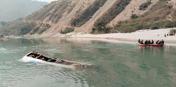 रामेछाप बस दुर्घटना अपडेटः १२ जनाको मृत्यु