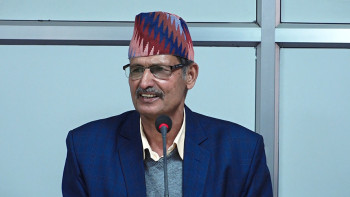 श्रमिकमैत्री कानुन निर्माणमा संसद् गम्भीर हुनुपर्छ: पूर्वसभामुख सापकोटा