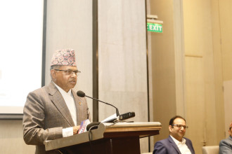 पेट्रोलमा १० प्रतिशत इथानोल मिसाउने नीति कार्यान्वयनको तयारीमा छ: मन्त्री  सिन्हा