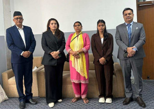 विपिन जोशीको रिहाइका लागि आमा र बहिनी अमेरिका प्रस्थान