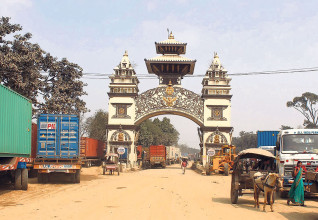 भारतीय सीमाबाट दैनिक एक अर्बको सामान आउँछ, १२ करोड जीएसटीमा जान्छ