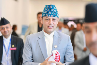 विगतलाई हेरेर भूमिका निर्वाह गर्न सभामुख अर्याललाई अर्थमन्त्रीको आग्रह