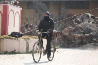 आयल निगमले बाँड्न थाल्यो ग्यास (तस्बिरहरू)