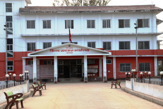 कञ्चनपुरमा २७ कार्यालय, १२ घर र १६ सवारीसाधन जलाइए